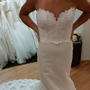 Beautiful Wedding Dress